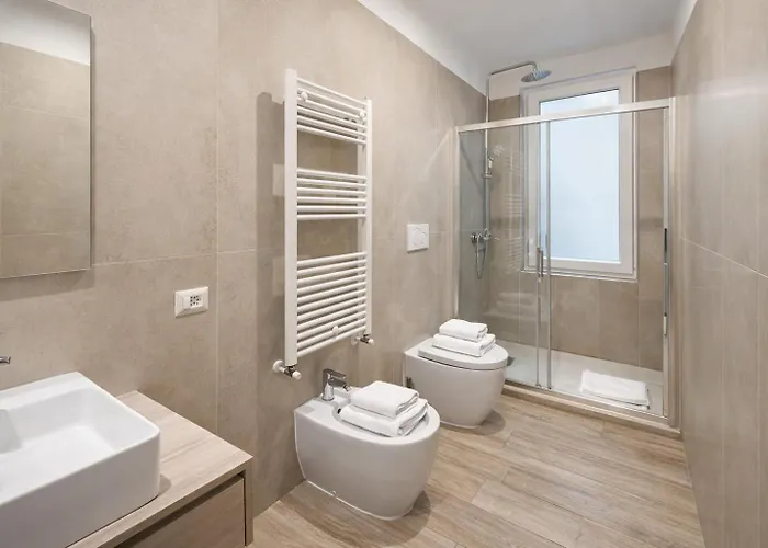 Гостевой дом Vatican Luxury 2br Apartment, Near San Pietro Рим