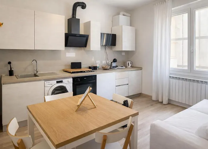 Гостевой дом Vatican Luxury 2br Apartment, Near San Pietro