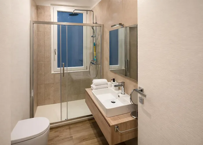 Vatican Luxury 2br Apartment, Near San Pietro